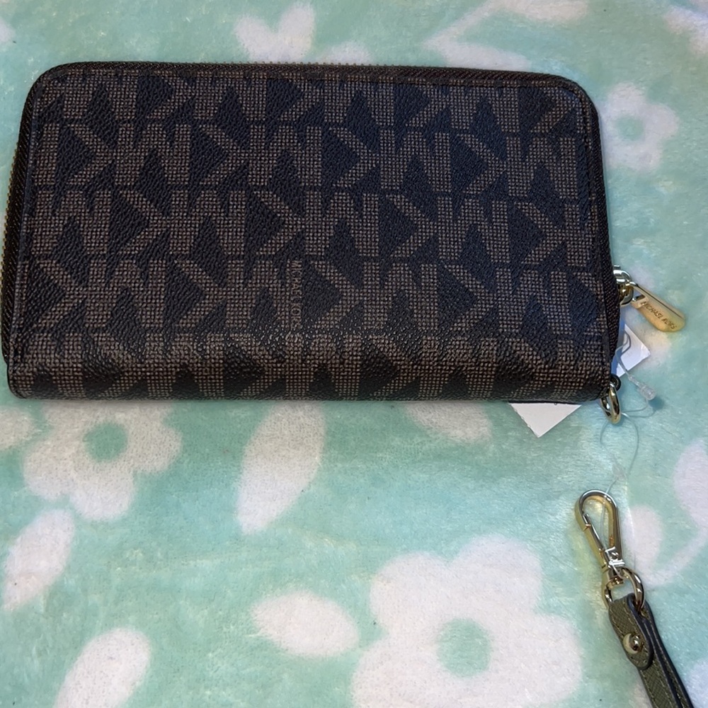Michael Kors Dragonfly wallet